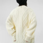 Hot Sales Autumn And Winter American Retro Premium Knitwear| Low Price Men's Fashion Label Lazy Loose Lovers' Sweater - Image 2